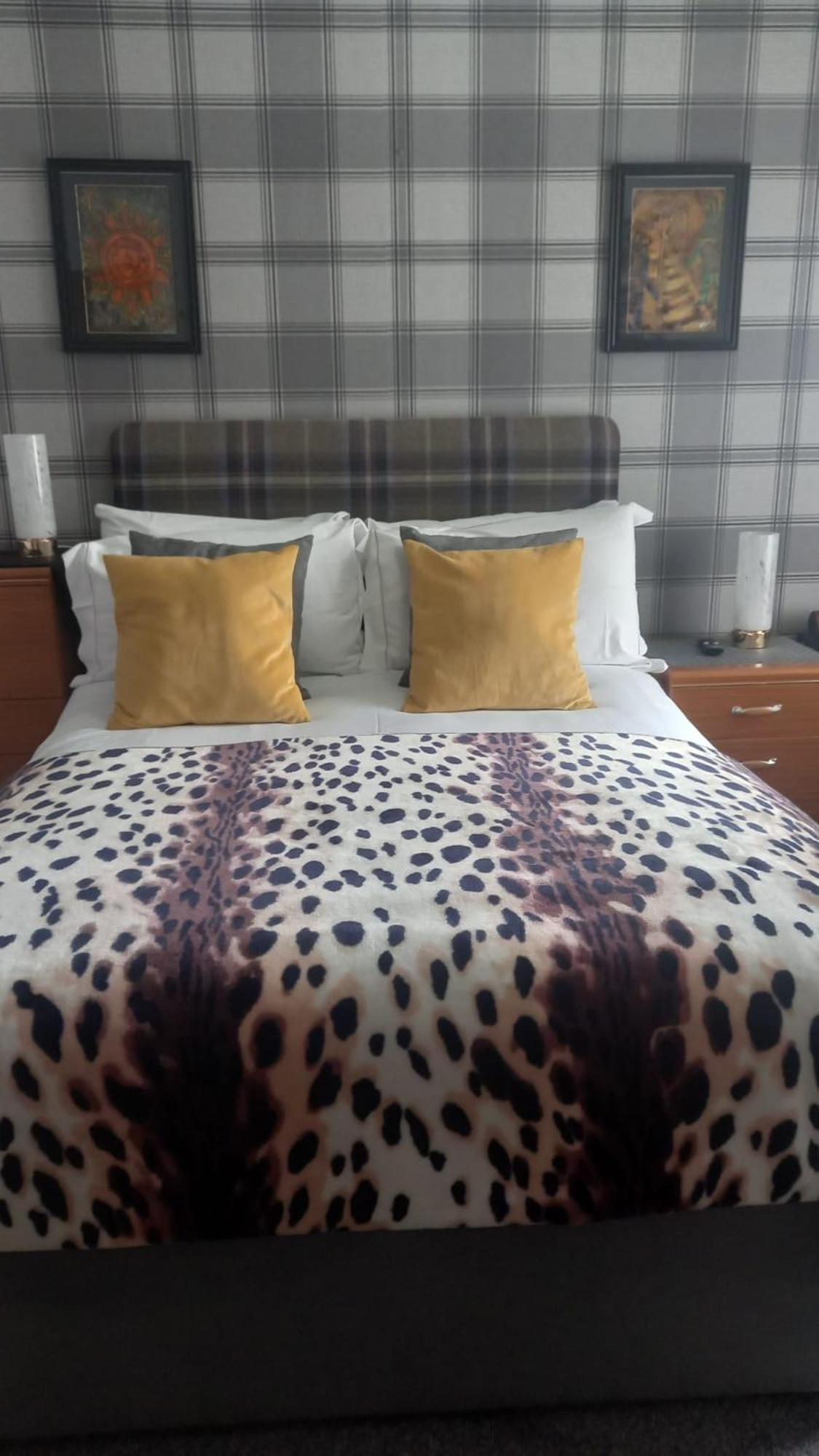 Fairfield Townhouse Guest House Inverness Exteriör bild